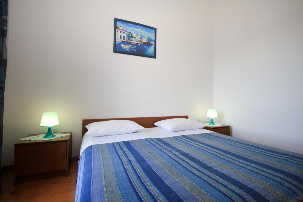 Apartments Lea Prižba Chambre photo