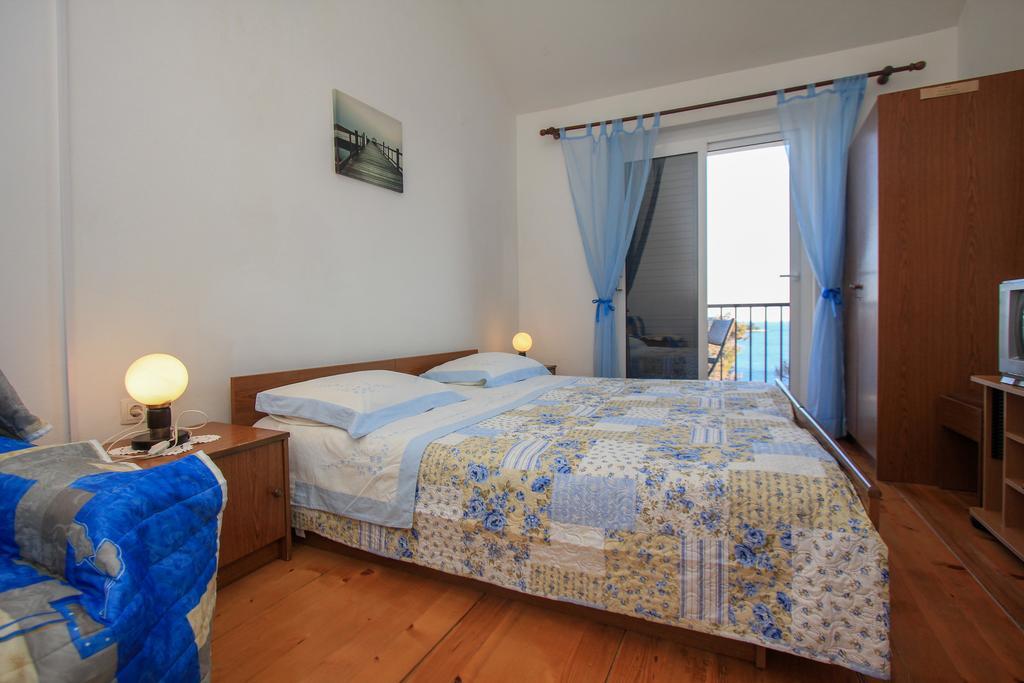 Apartments Lea Prižba Chambre photo