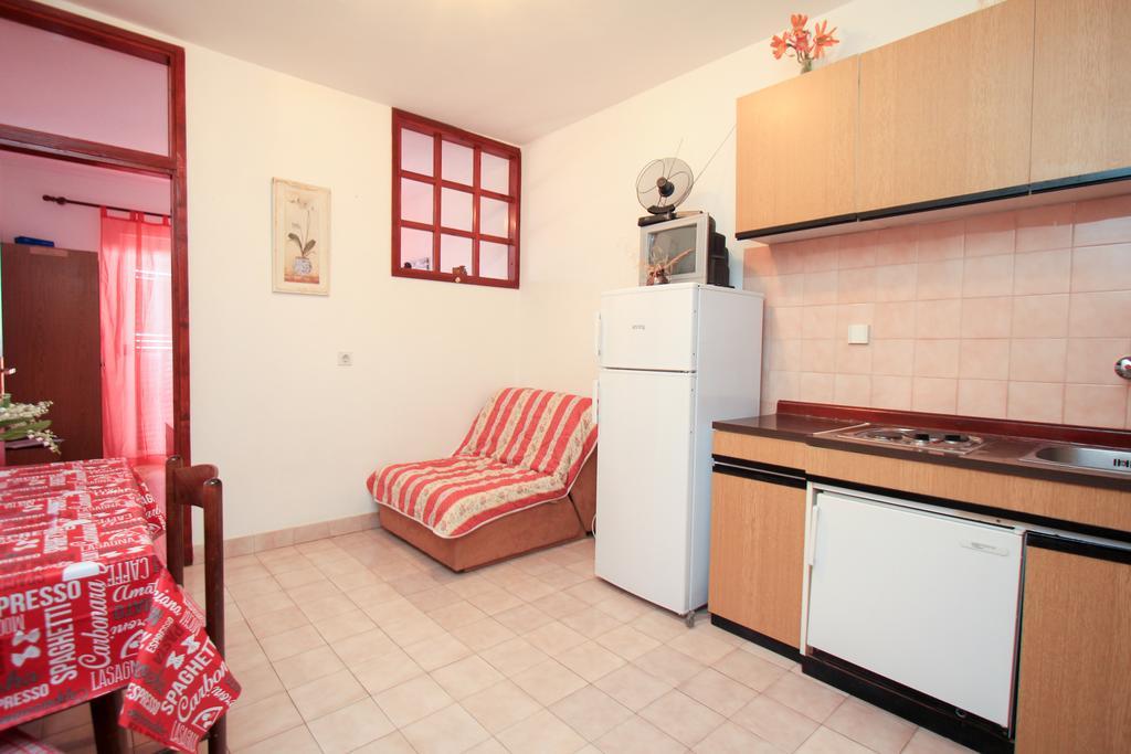 Apartments Lea Prižba Chambre photo